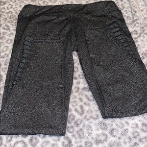 NWOT Large dark gray leggings